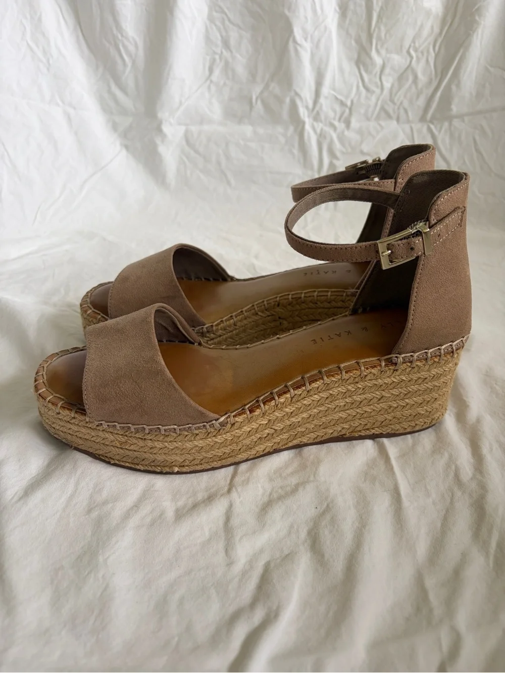 Kelly & Katie Espadrille Platform Sandal in Taupe